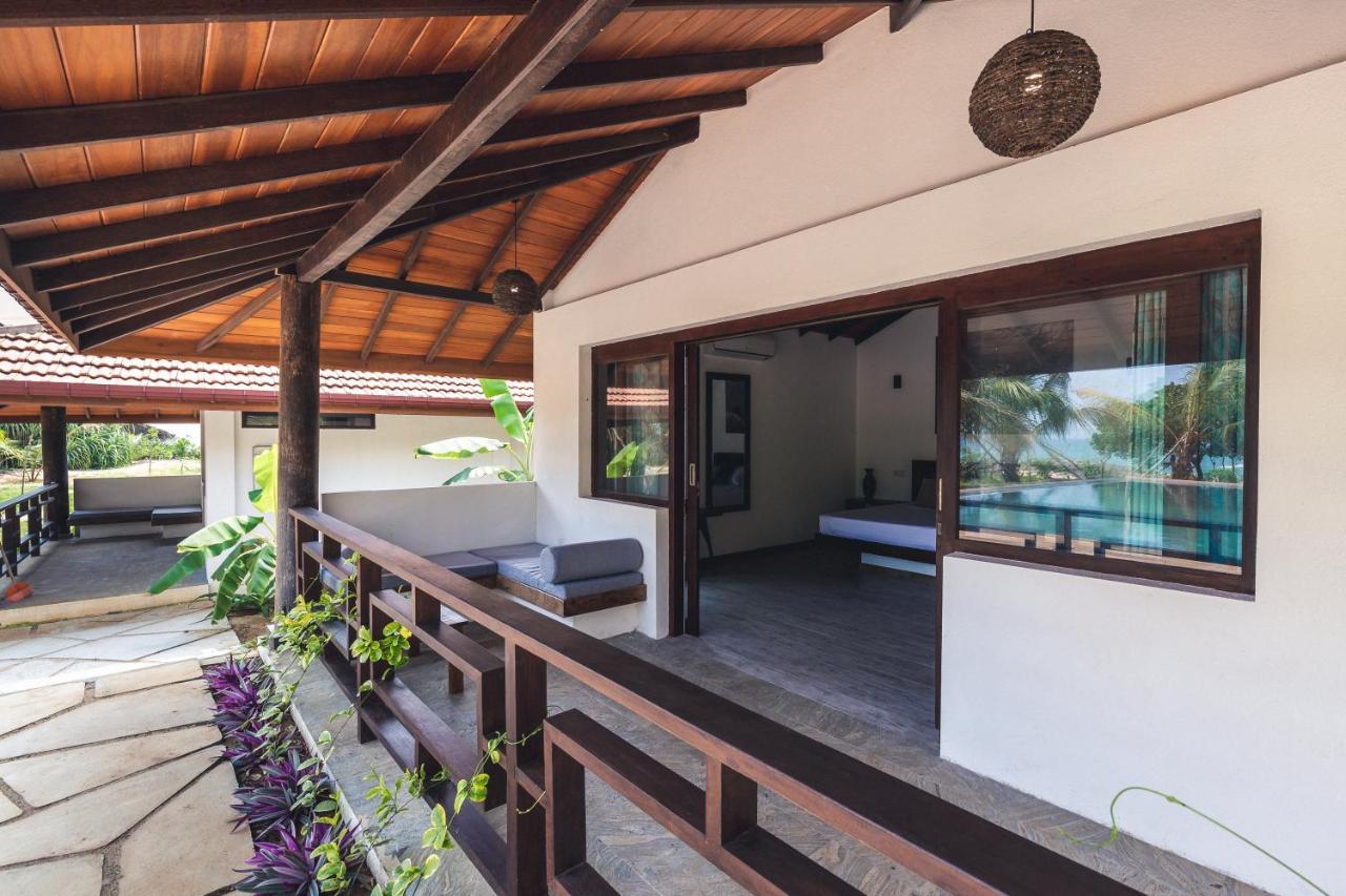 Omia Hotel Tangalle Exterior photo